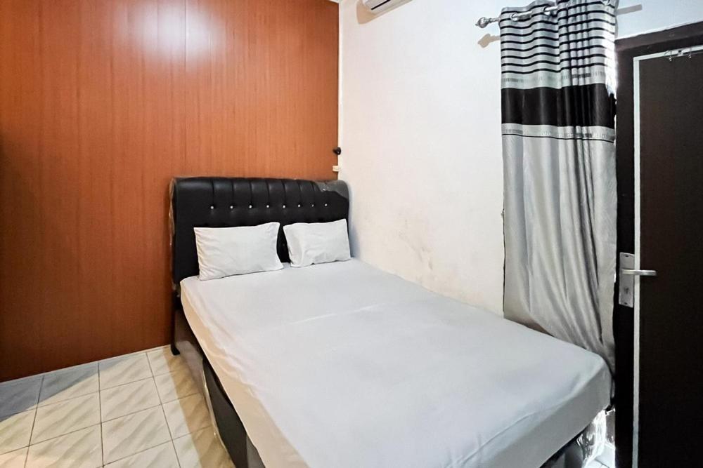 Kostel 99 Pangkal Pinang Redpartner Otel Dış mekan fotoğraf